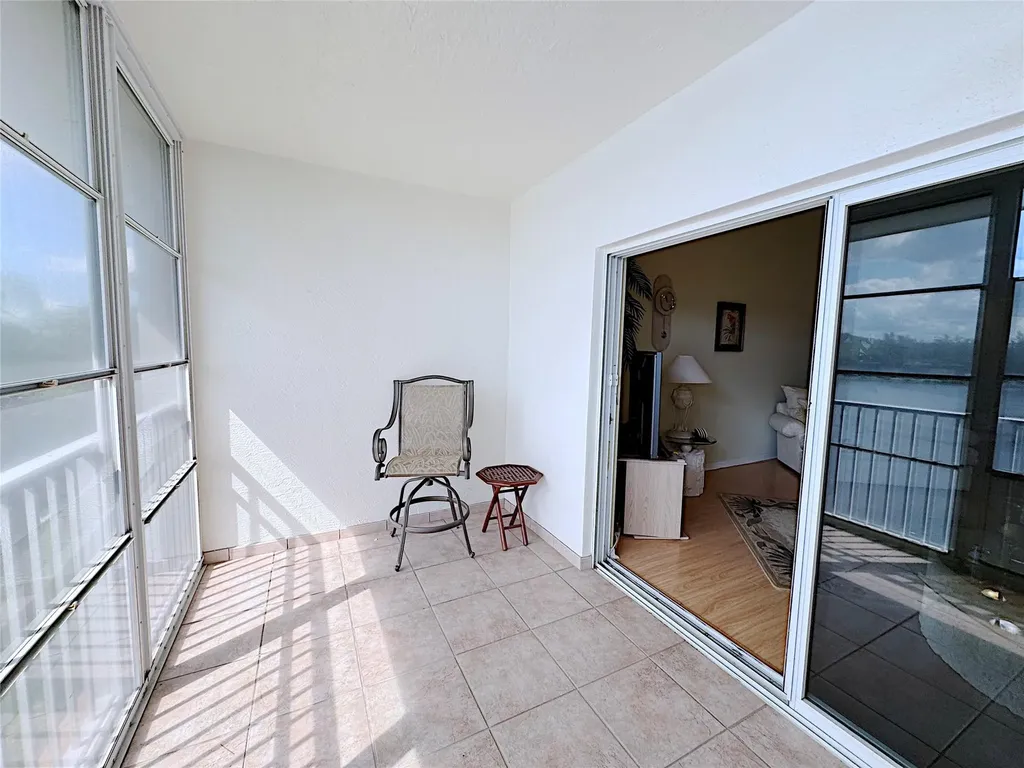 4401 Crystal Lake Drive Deerfield Beach FL 33064