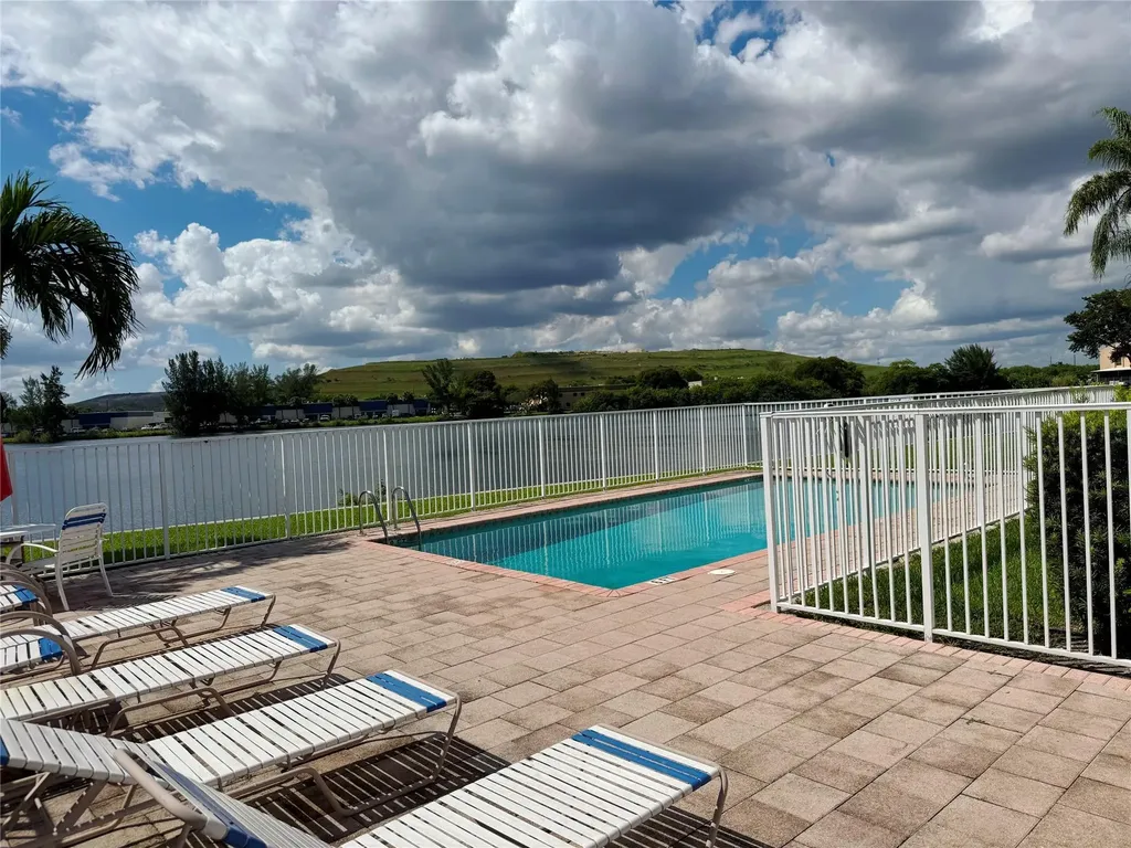 4401 Crystal Lake Drive Deerfield Beach FL 33064
