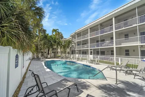 1439 S Ocean Boulevard Lauderdale By The Sea FL 33062
