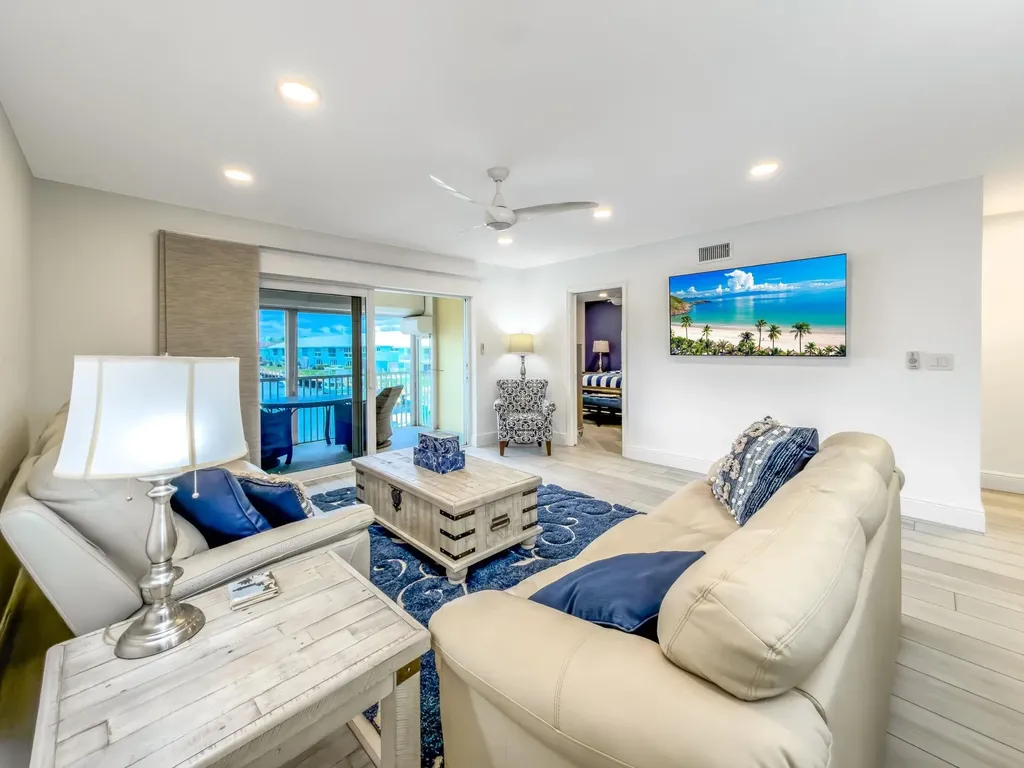 2301 NE 36th Street Lighthouse Point FL 33064