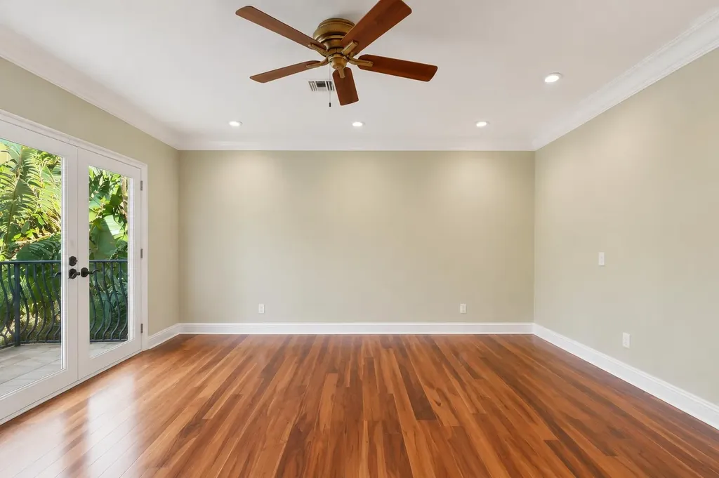 2525 NE 21st Court Fort Lauderdale FL 33305