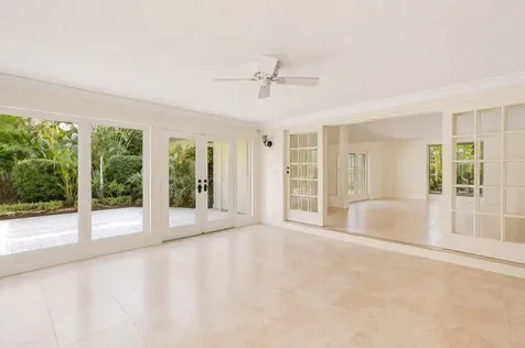 2525 NE 21st Court Fort Lauderdale FL 33305