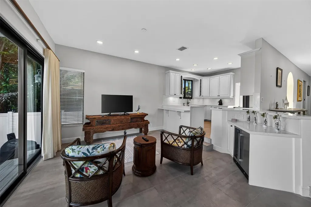 1505 SE 11th Street Fort Lauderdale FL 33316