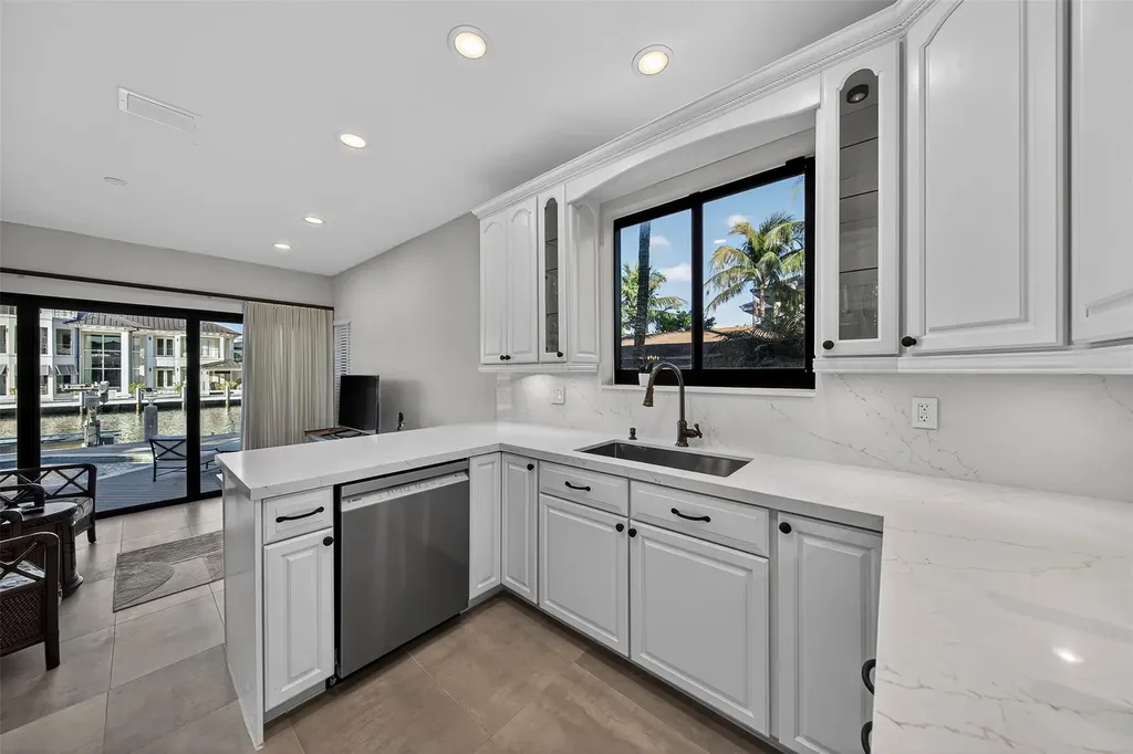 1505 SE 11th Street Fort Lauderdale FL 33316
