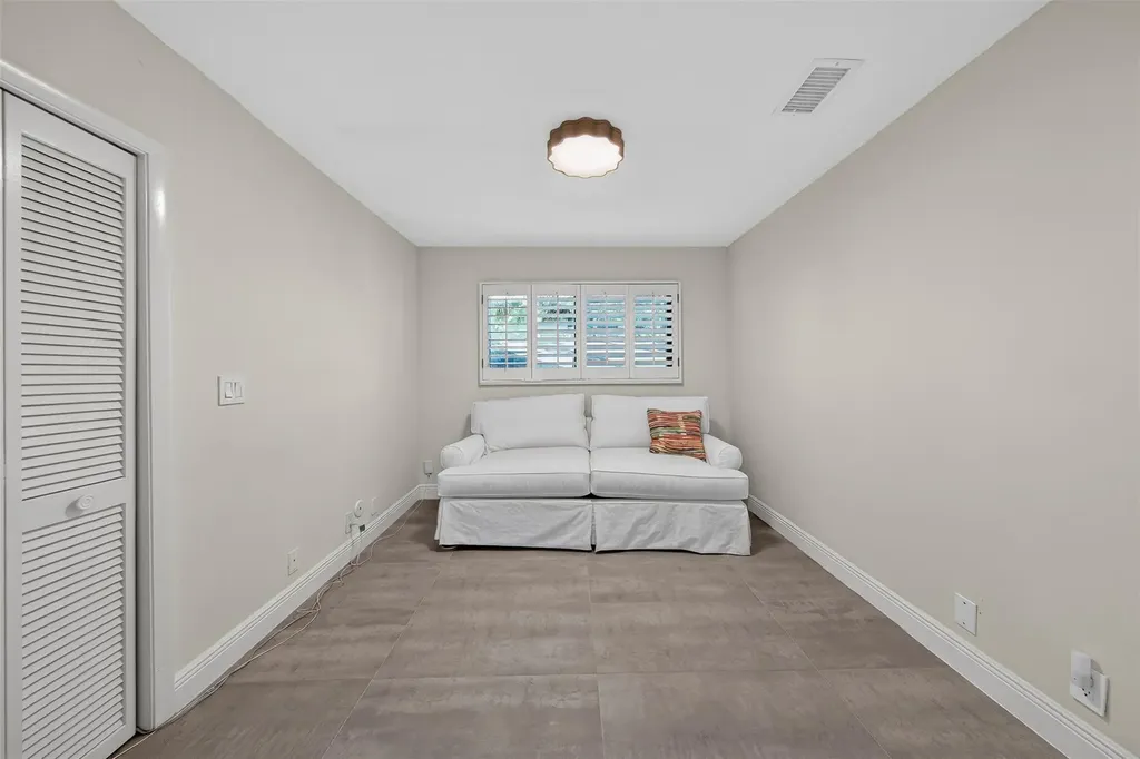 1505 SE 11th Street Fort Lauderdale FL 33316