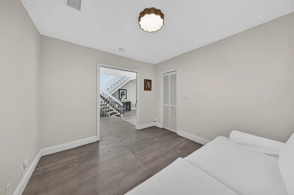 1505 SE 11th Street Fort Lauderdale FL 33316