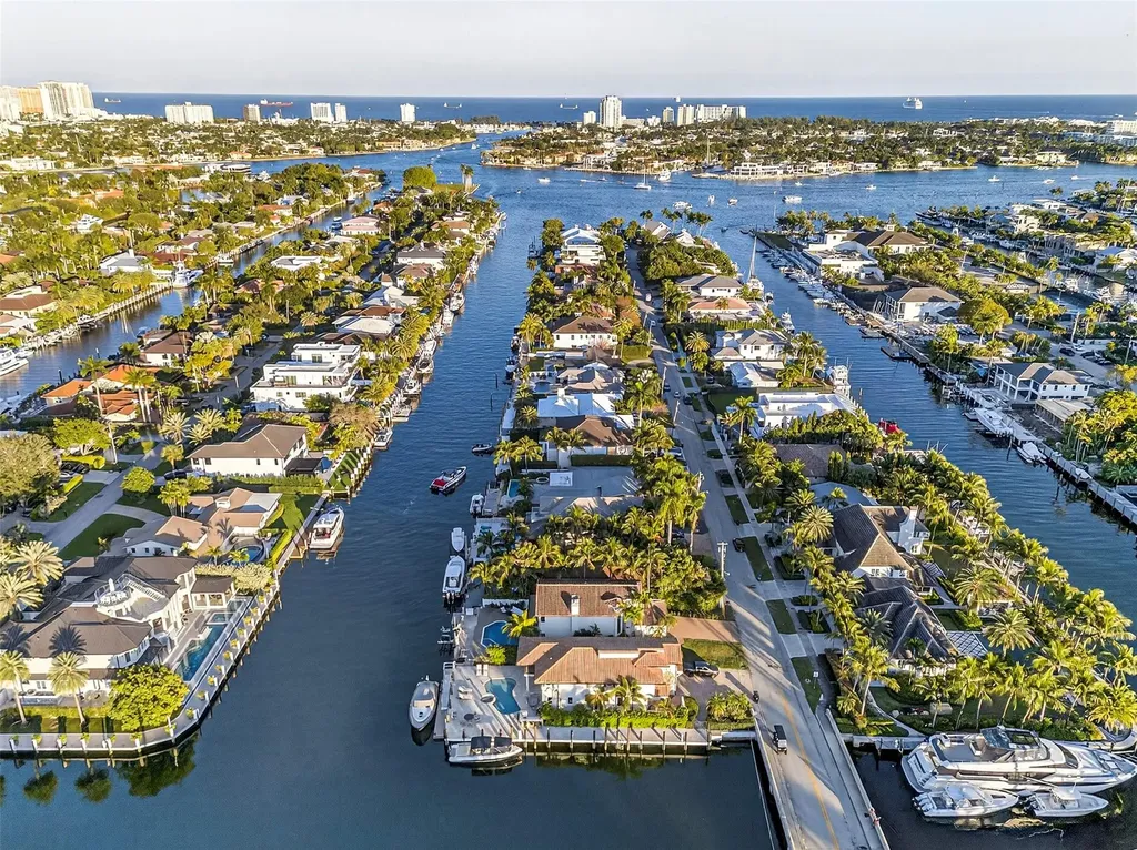 1505 SE 11th Street Fort Lauderdale FL 33316