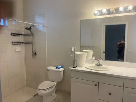 717 NE 4th Street Hallandale Beach FL 33009