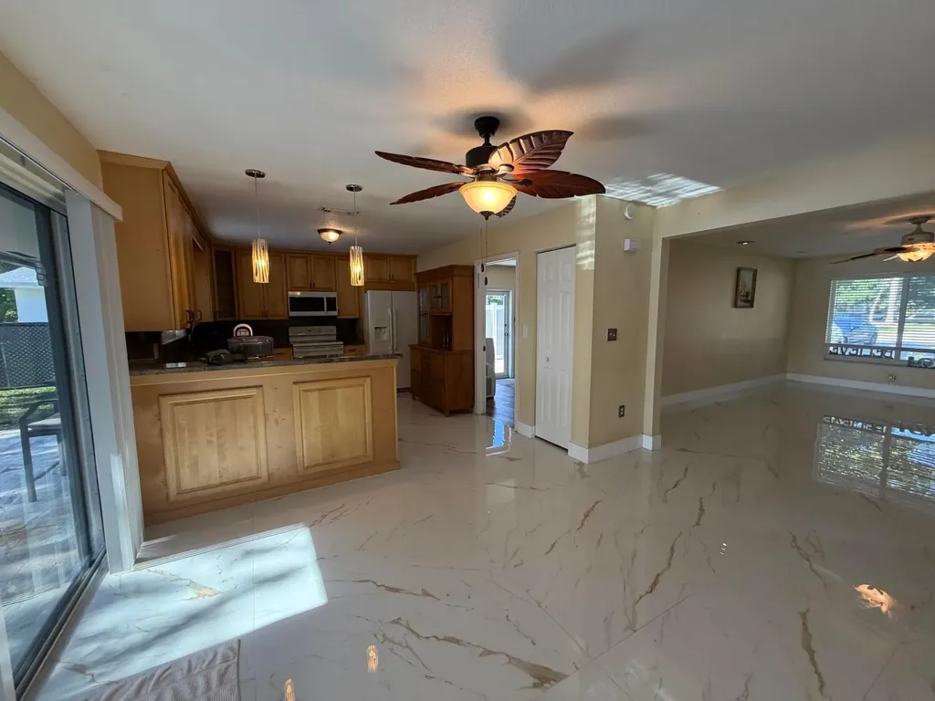 6791 NW 32nd Avenue Fort Lauderdale FL 33309