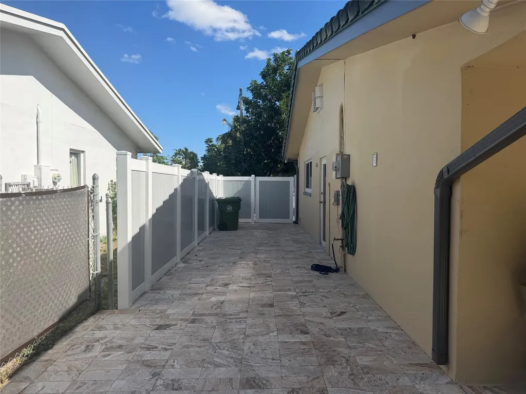 6791 NW 32nd Avenue Fort Lauderdale FL 33309