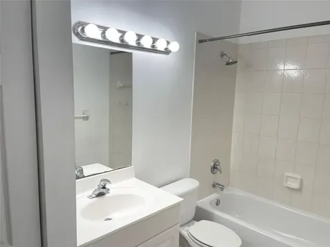 713 NE 4th Street Hallandale Beach FL 33009