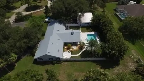 155 31ST Avenue Vero Beach FL 32968