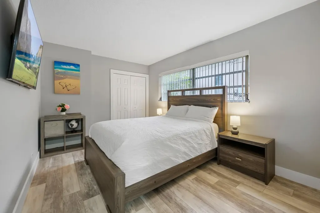 1336 Funston Street Hollywood FL 33019