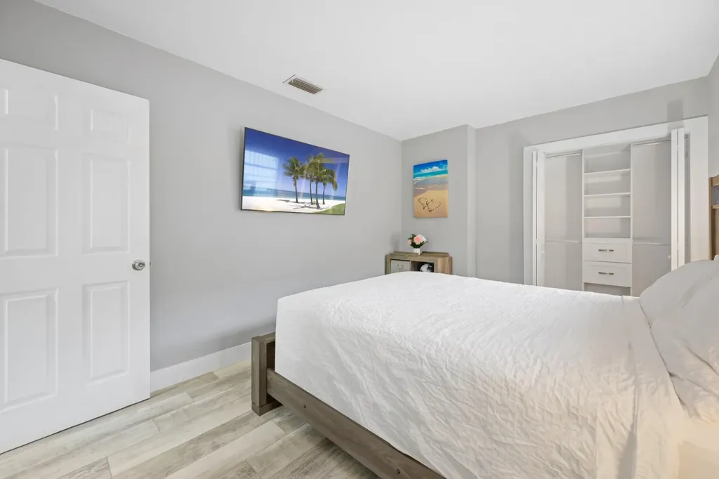 1336 Funston Street Hollywood FL 33019