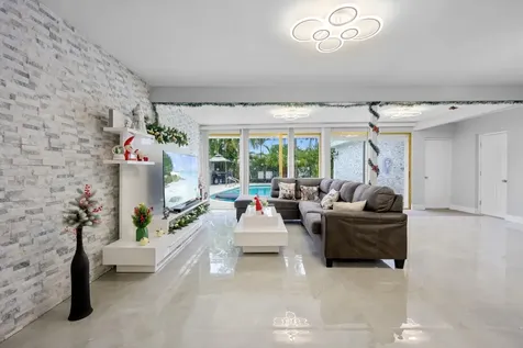 1336 Funston Street Hollywood FL 33019