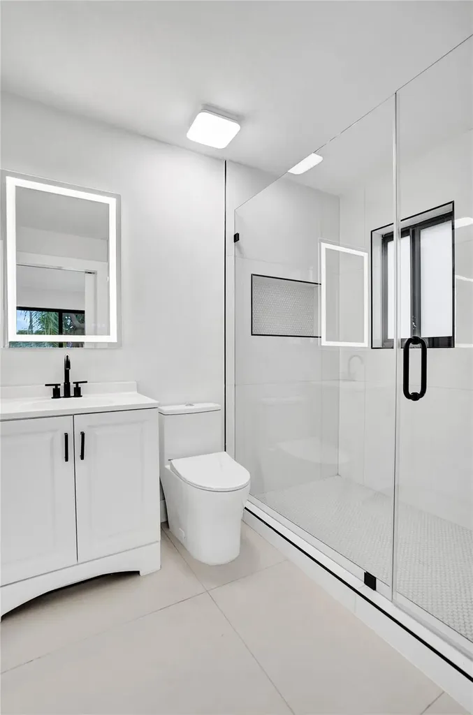 518 Linnet Circle Delray Beach FL 33444