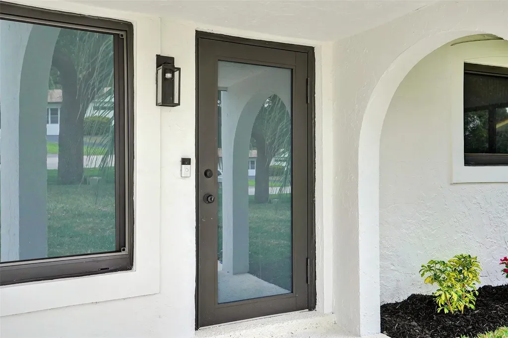 518 Linnet Circle Delray Beach FL 33444