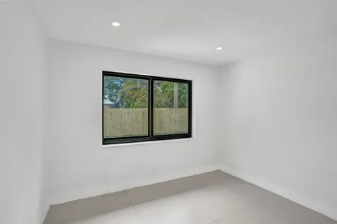 518 Linnet Circle Delray Beach FL 33444