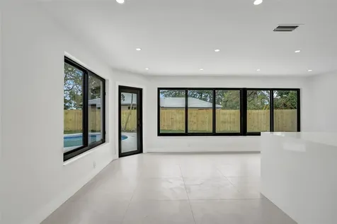 518 Linnet Circle Delray Beach FL 33444