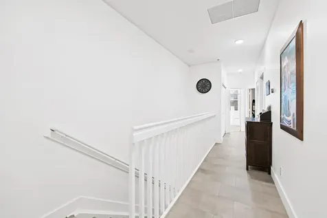 1136 NE 2nd Avenue Fort Lauderdale FL 33304