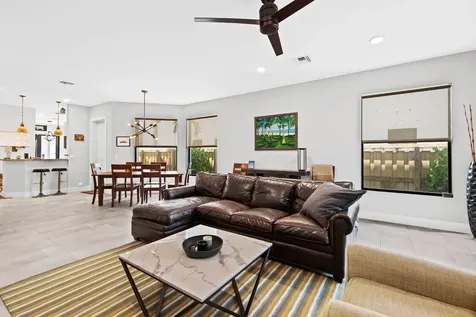 1136 NE 2nd Avenue Fort Lauderdale FL 33304
