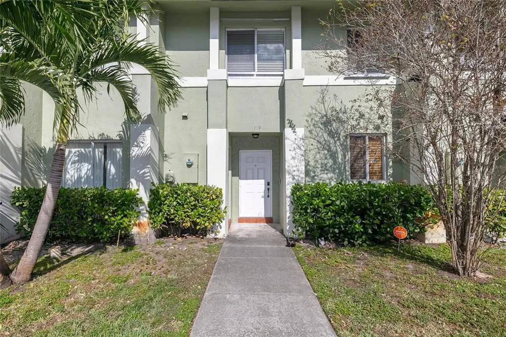 159 Hidden Court Road Hollywood FL 33023