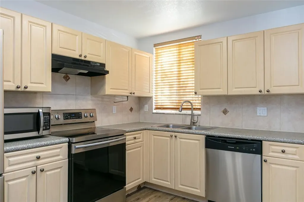 159 Hidden Court Road Hollywood FL 33023