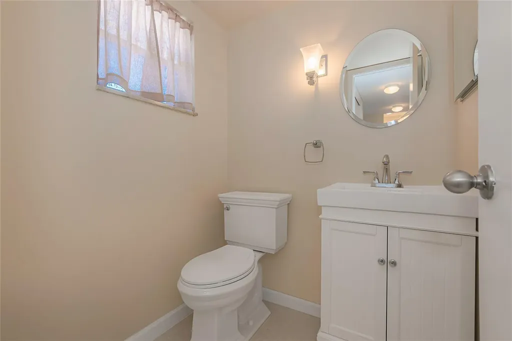 608 SW Natura Boulevard Deerfield Beach FL 33441