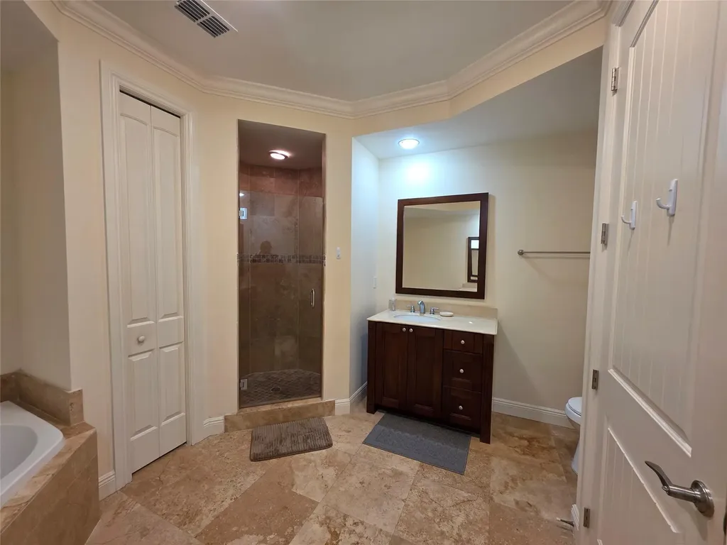 2351 Lakeview Drive Sebring FL 33870