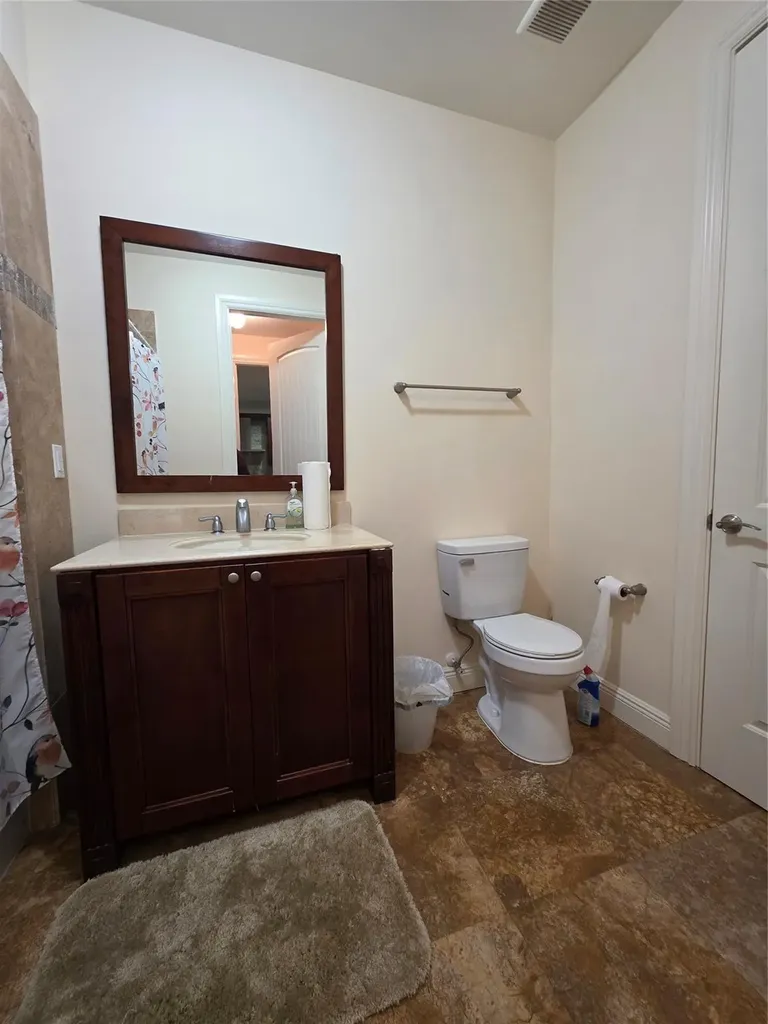 2351 Lakeview Drive Sebring FL 33870