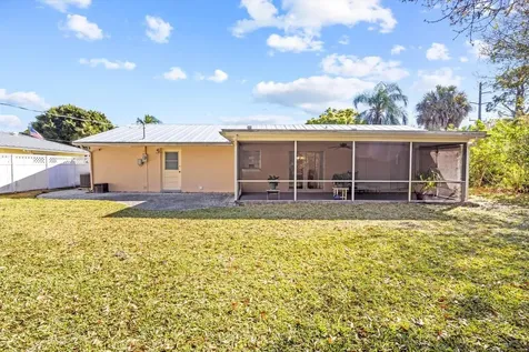 1215 37th Avenue Vero Beach FL 32960