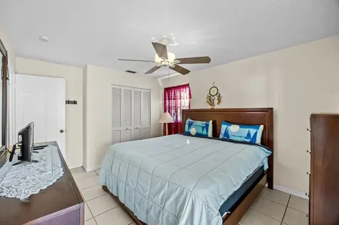 1215 37th Avenue Vero Beach FL 32960