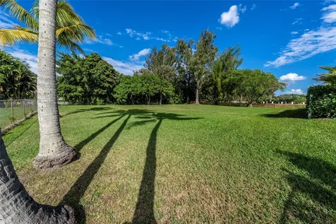 11301 SW 3rd Street Plantation FL 33325