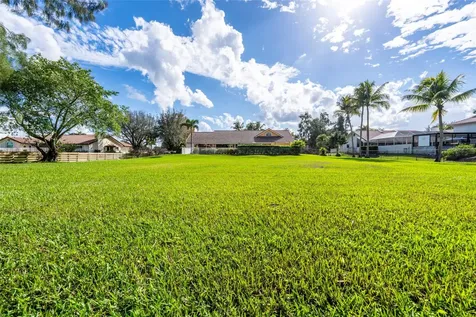 11301 SW 3rd Street Plantation FL 33325
