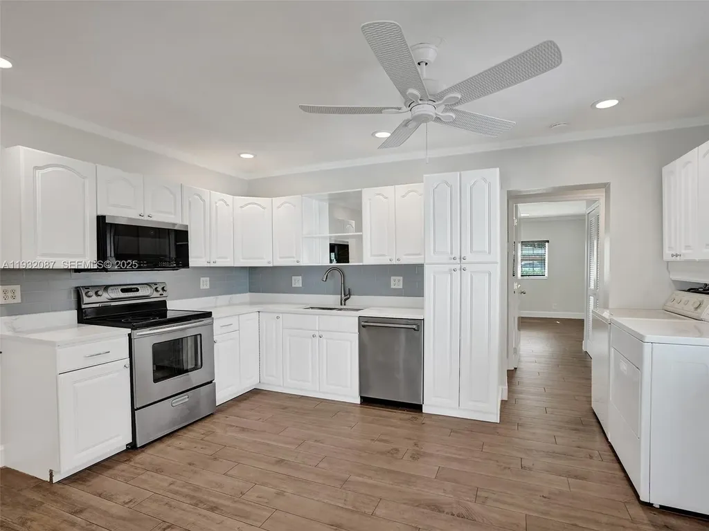 1205 Guava Isle Fort Lauderdale FL 33315