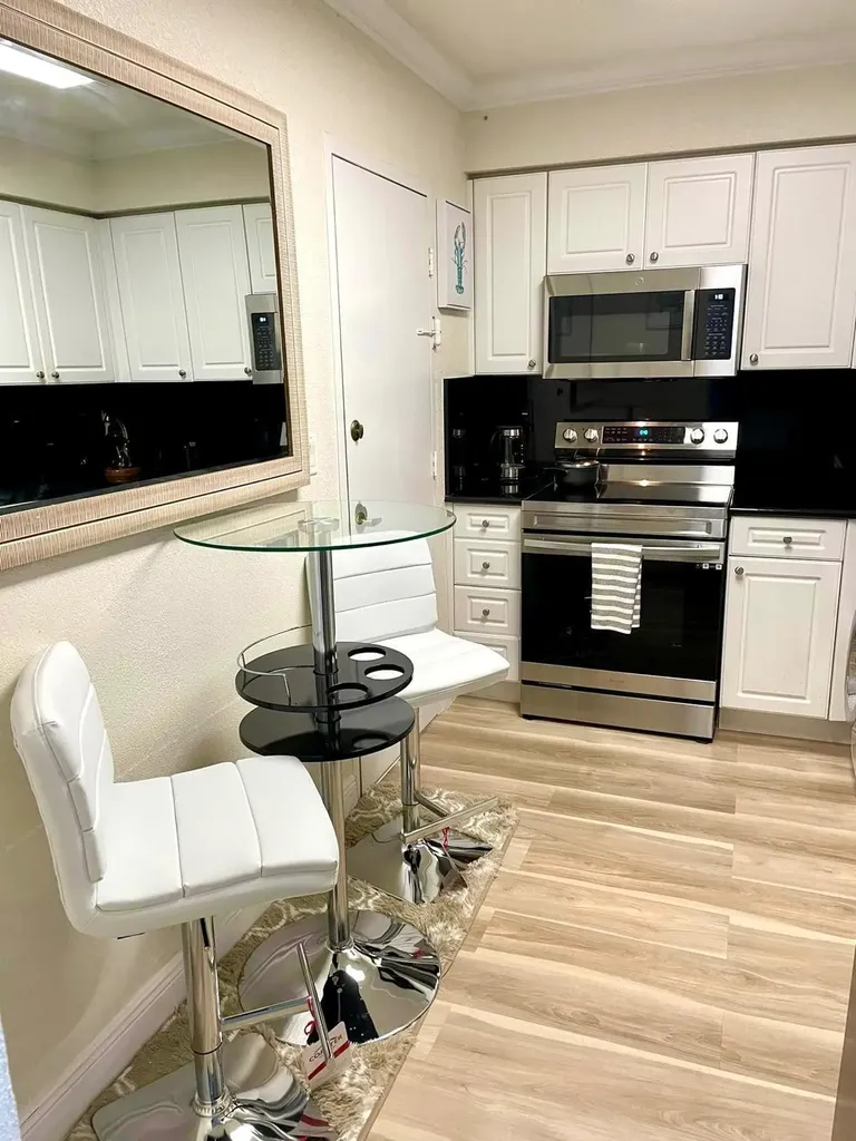 2501 S Ocean Drive Hollywood FL 33019