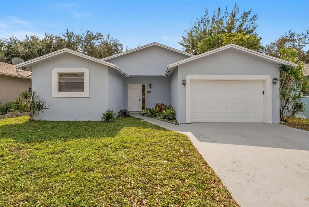 2444 Raleigh Street Hollywood FL 33020