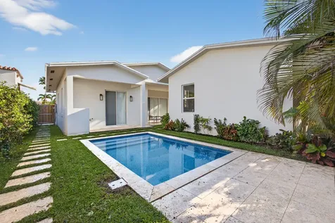 732 Flamingo Drive West Palm Beach FL 33401