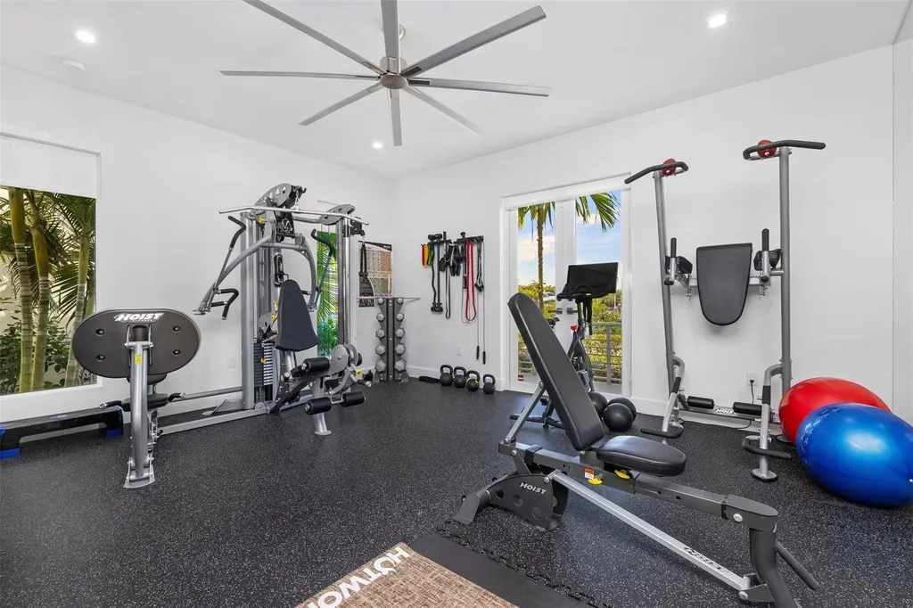 350 Desoto Street Hollywood FL 33019