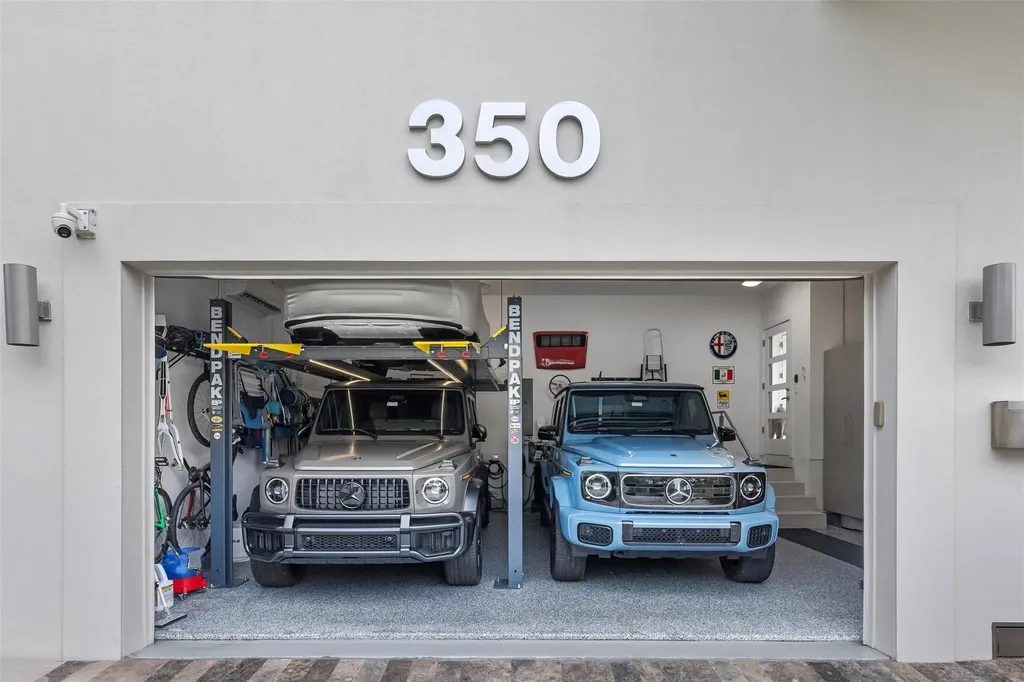350 Desoto Street Hollywood FL 33019