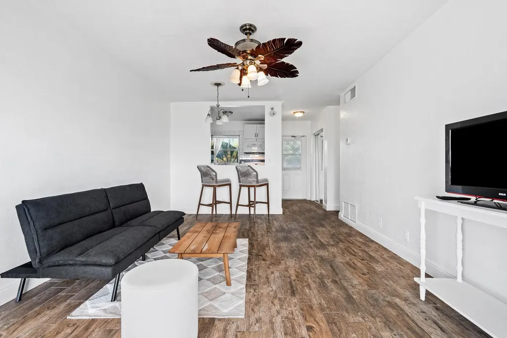 2851 E Golf Boulevard Pompano Beach FL 33064
