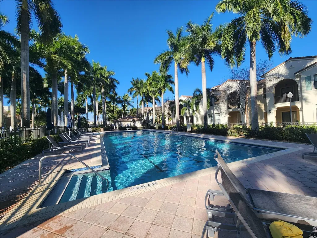 12698 NW 32nd Place Sunrise FL 33323
