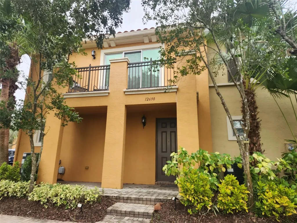 12698 NW 32nd Place Sunrise FL 33323