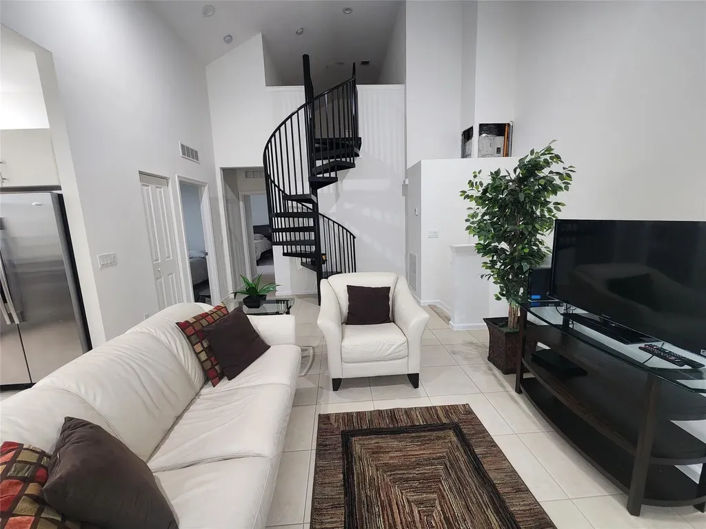 12698 NW 32nd Place Sunrise FL 33323