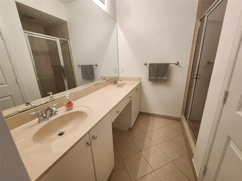12698 NW 32nd Place Sunrise FL 33323