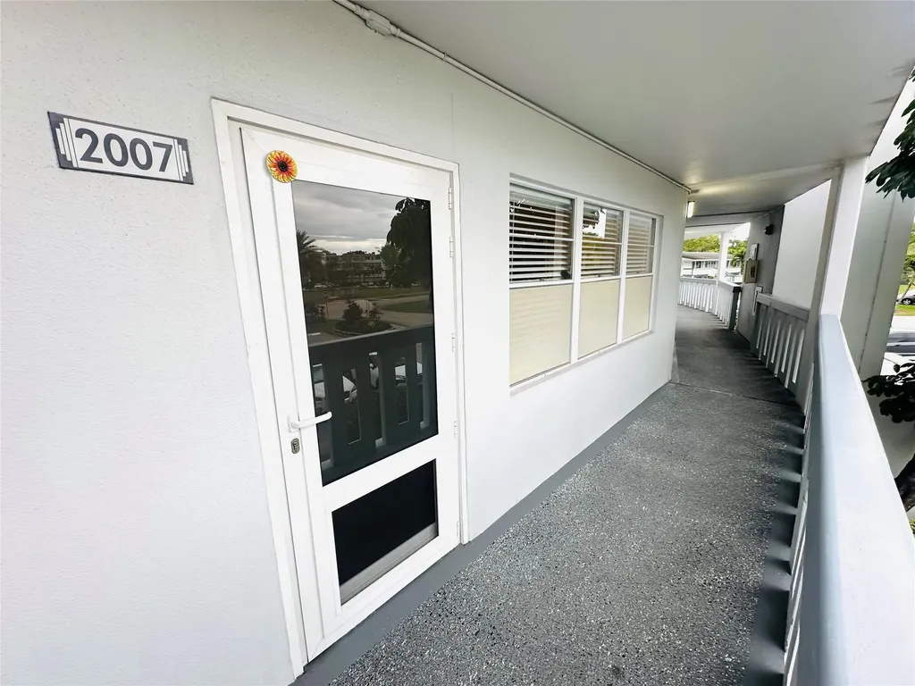 2007 Islewood D Deerfield Beach FL 33442