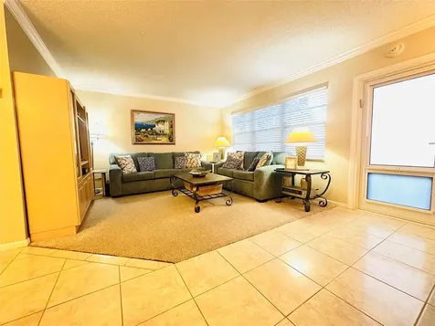 2007 Islewood D Deerfield Beach FL 33442