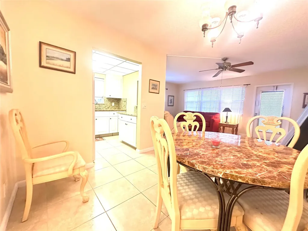 489 Tilford W Deerfield Beach FL 33442