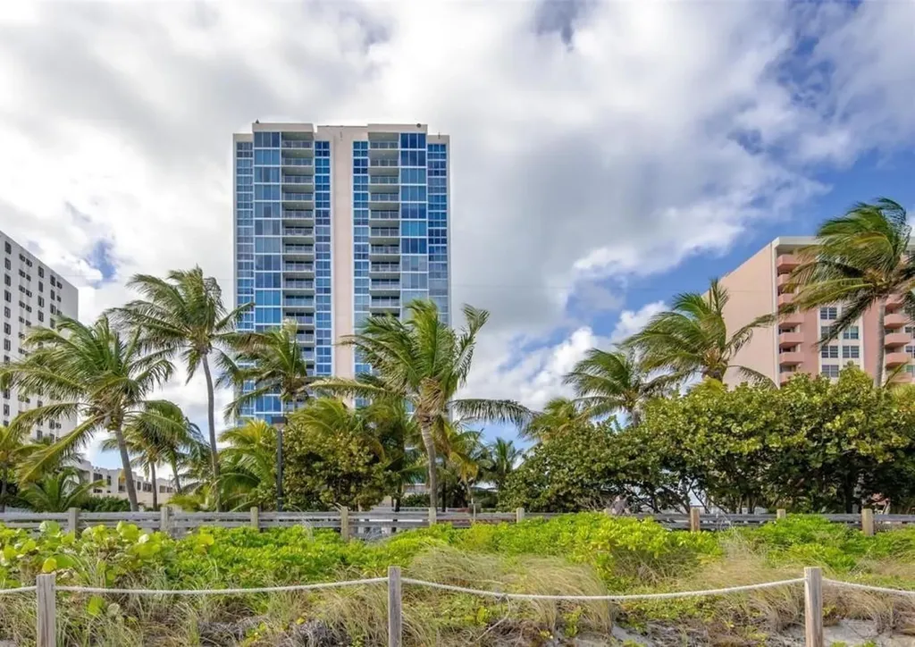 2655 Collins Avenue Miami Beach FL 33140