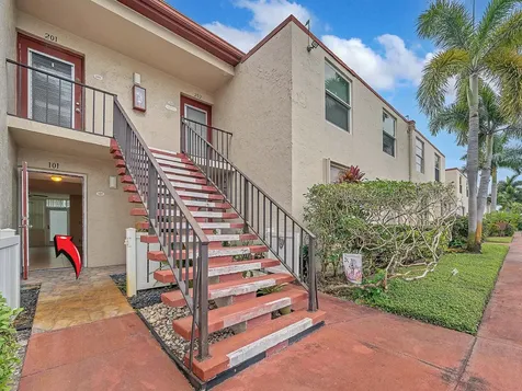 7 Willowbrook Lane Delray Beach FL 33446